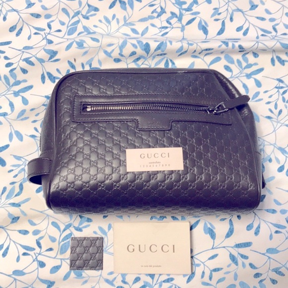 Toiletry Dopp bag by:Gucci - Picture 1 of 6